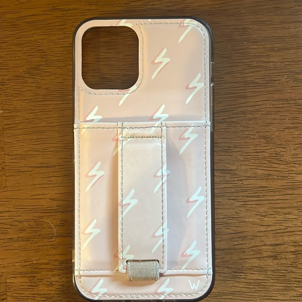 iPhone 12 wallie case